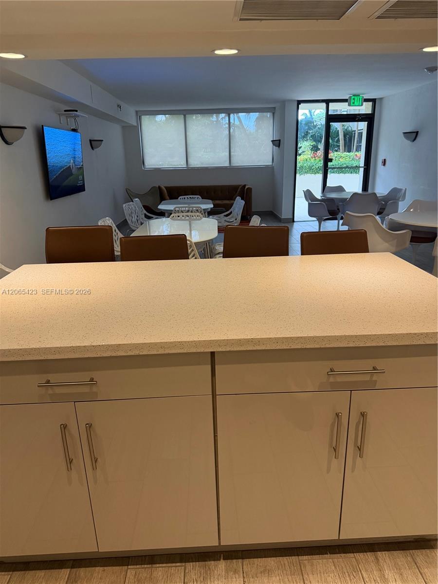 170 Ocean Lane Dr # 909, Key Biscayne FL 33149 photo 3