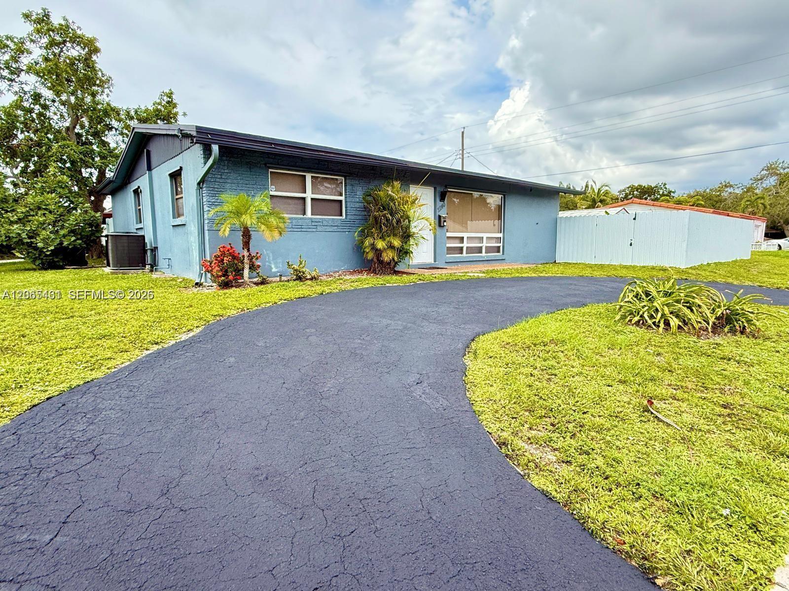 2240 N 57th Way # 0, Hollywood FL 33021 photo 2