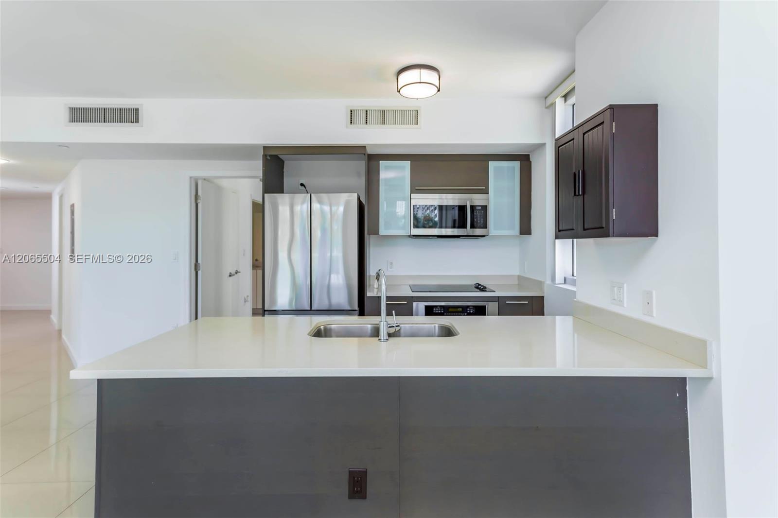 500 Brickell Ave # 401, Miami FL 33131 photo 5