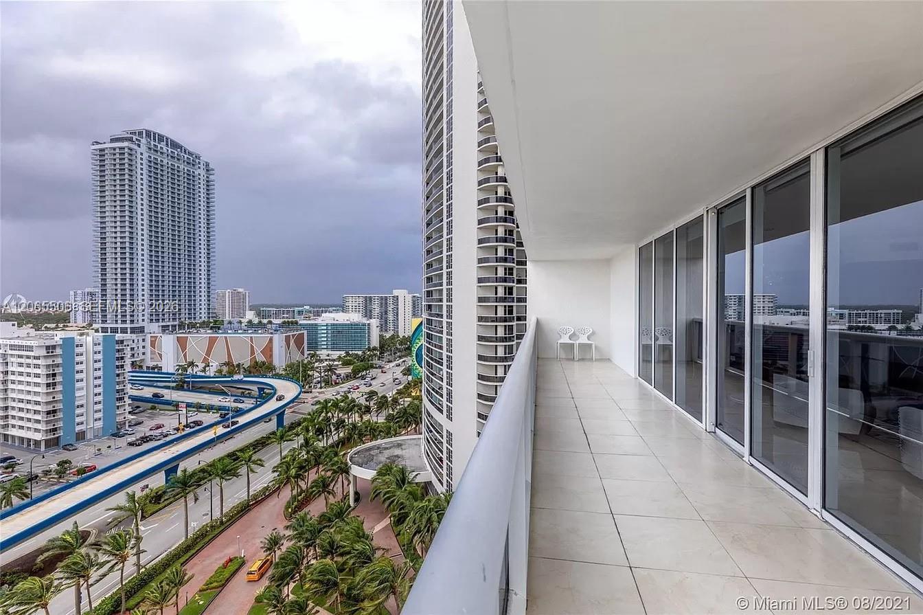 1830 S Ocean Dr # 1606, Hallandale Beach FL 33009 photo 4