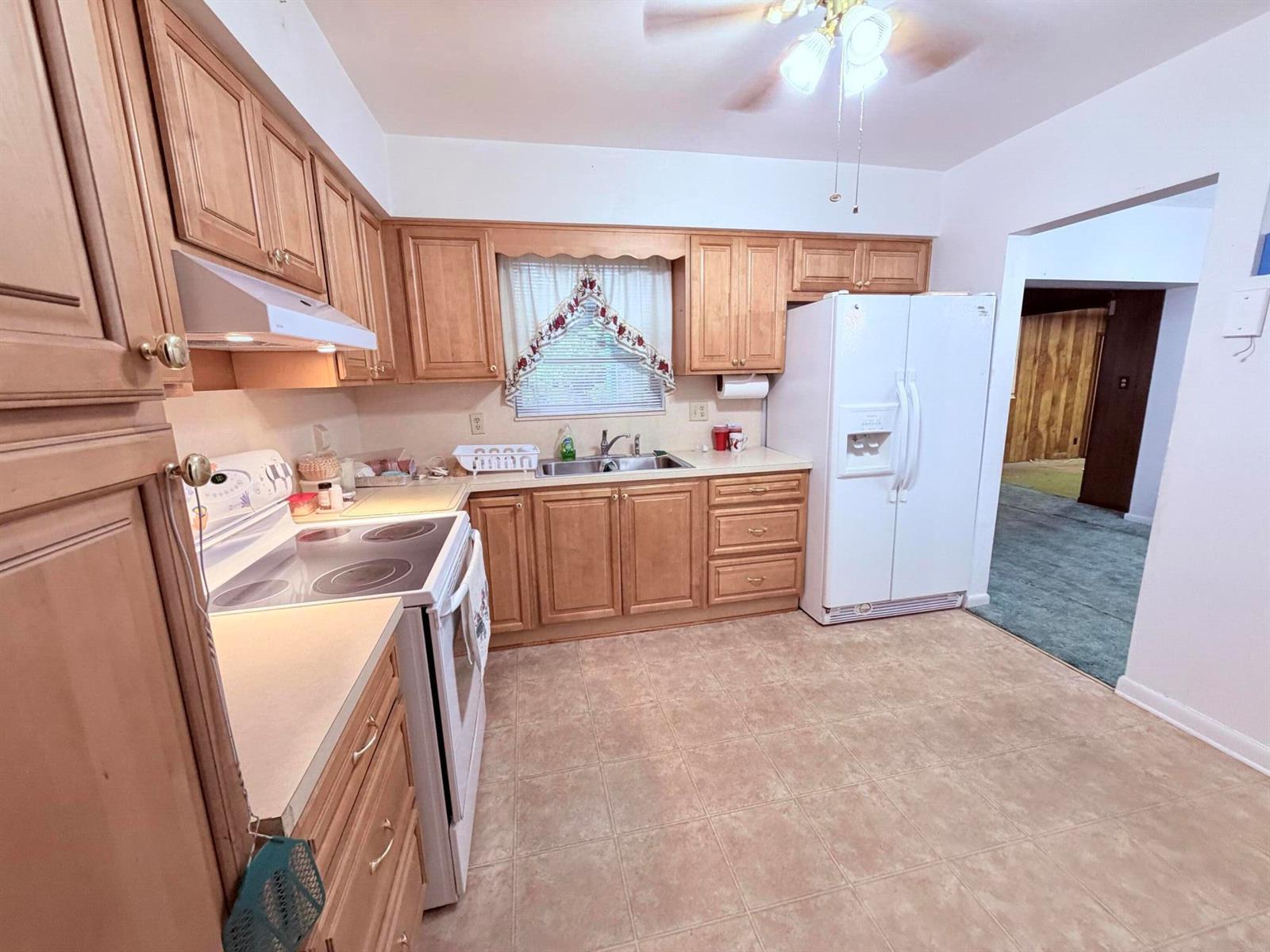 701 SW 64TH Terrace, Pembroke Pines FL 33023 photo 3
