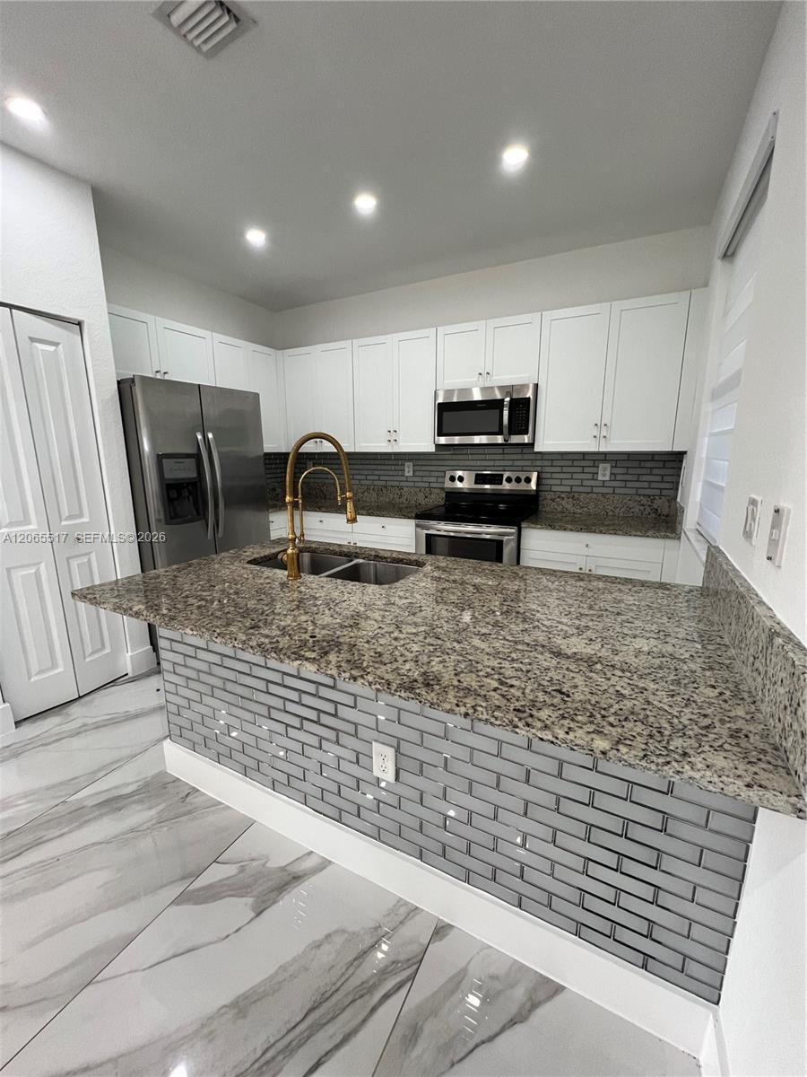 11370 SW 254th Ter # 11370, Homestead FL 33032 photo 2