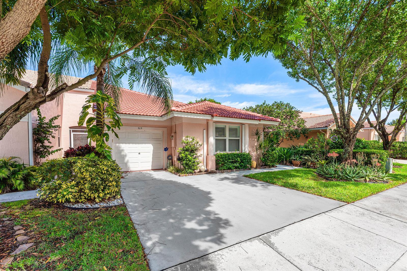 315 CORAL TRACE Lane, Delray Beach FL 33445 photo 3