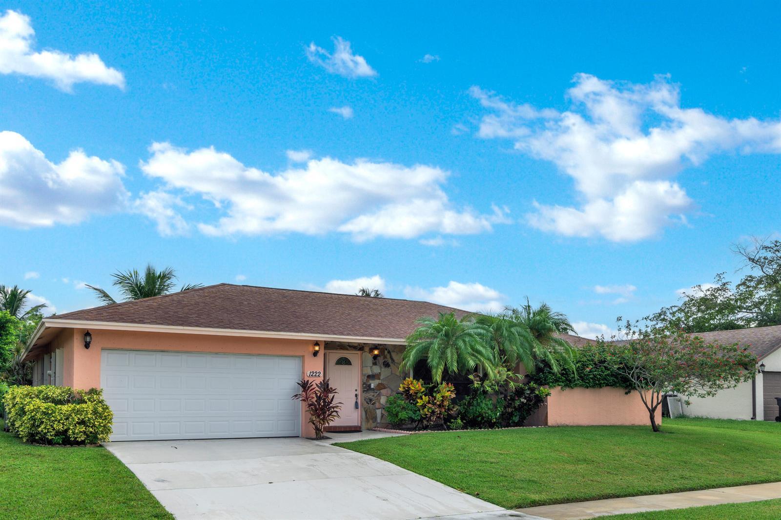 1222 Essex Drive, Wellington FL 33414 photo 2