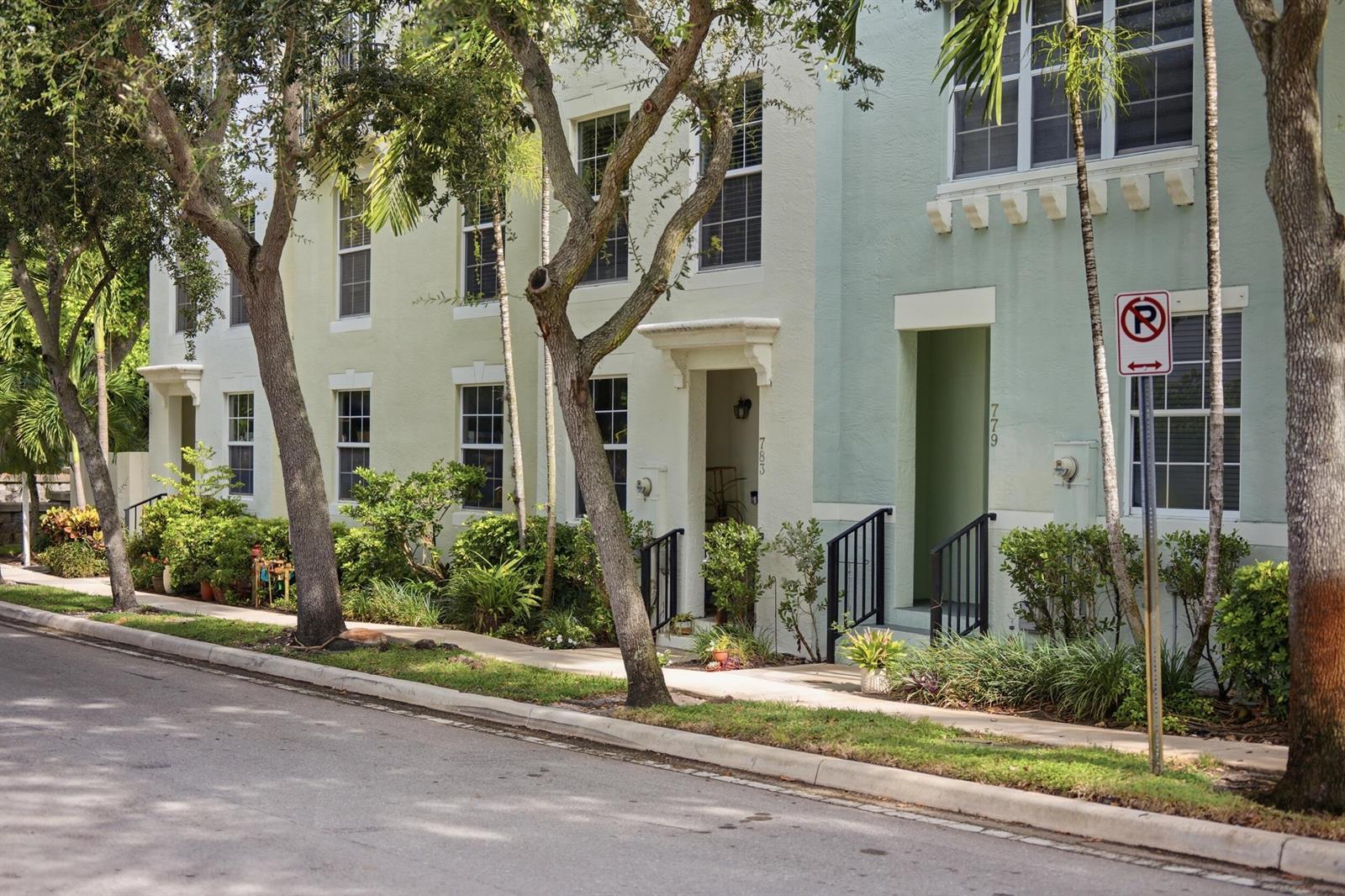 783 N Street, West Palm Beach FL 33401 photo 3