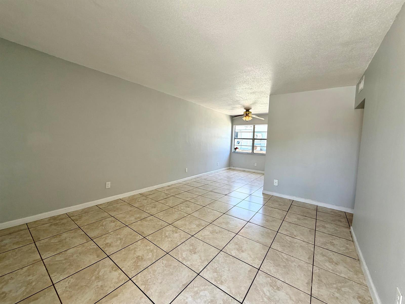 915 NE 8th Street # 104, Hallandale Beach FL 33009 photo 2