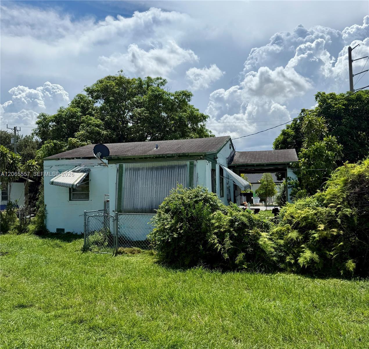 6545 NW 6th Ave, Miami FL 33150 photo 4