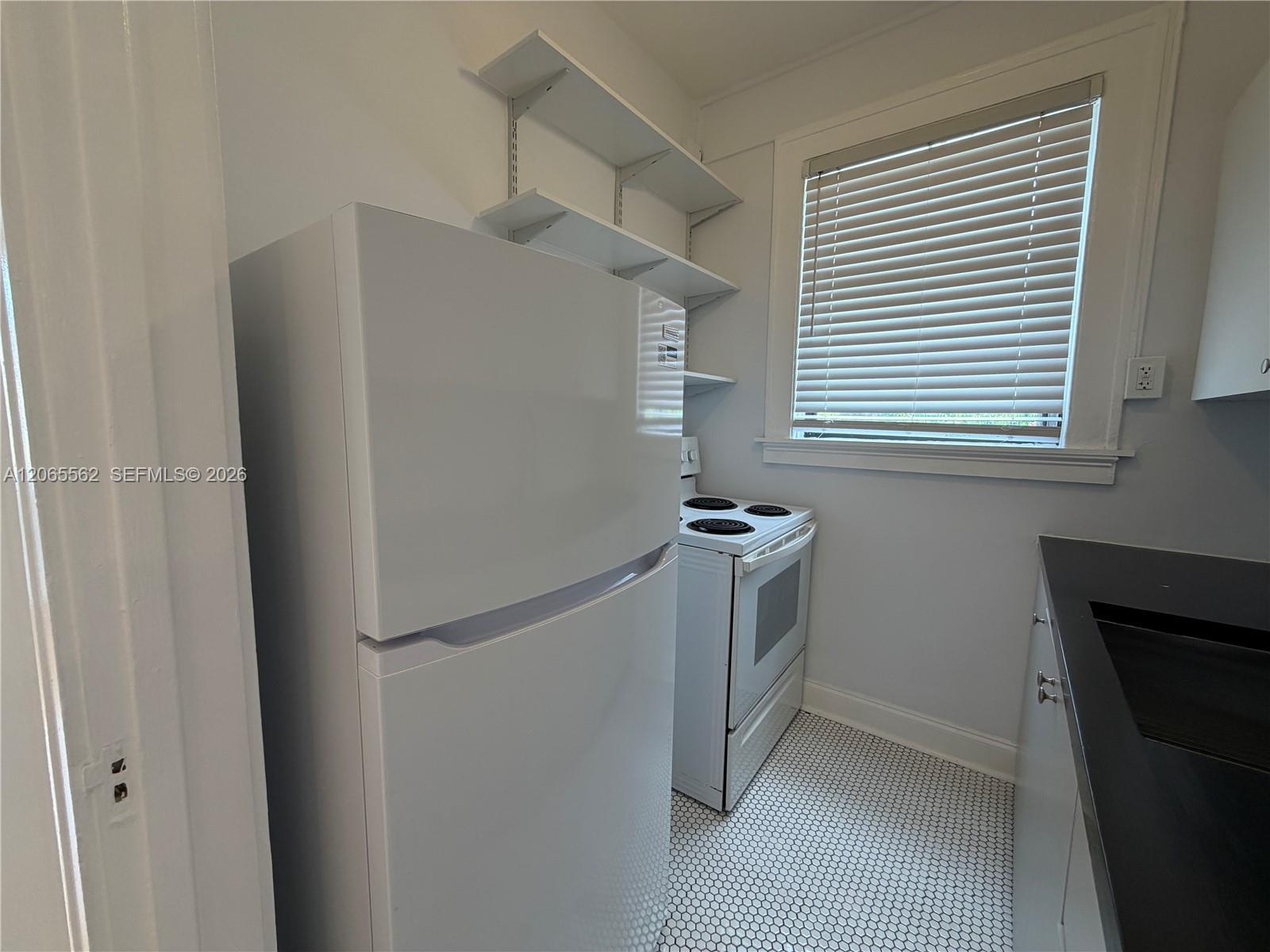 320 Mendoza Ave # 5, Miami FL 33134 photo 5