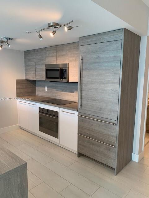 400 Sunny Isles Blvd # 1606, Sunny Isles Beach FL 33160 photo 2