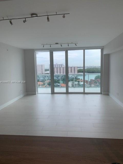 400 Sunny Isles Blvd # 1606, Sunny Isles Beach FL 33160 photo 4