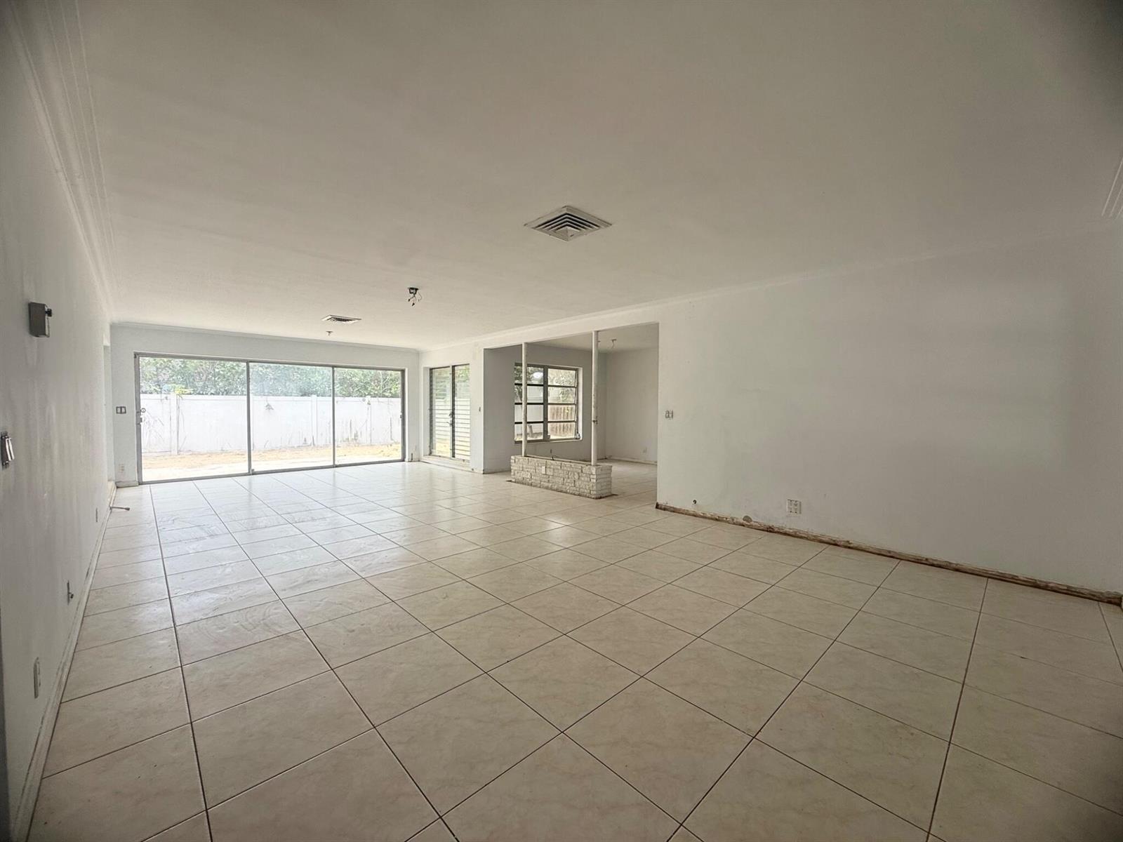 1281 MORSE Boulevard, Singer Island FL 33404 photo 3