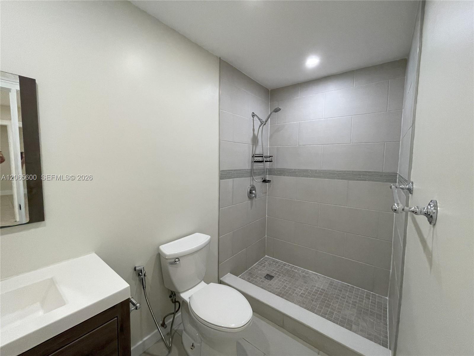 1447 Towhee St, Homestead FL 33035 photo 5