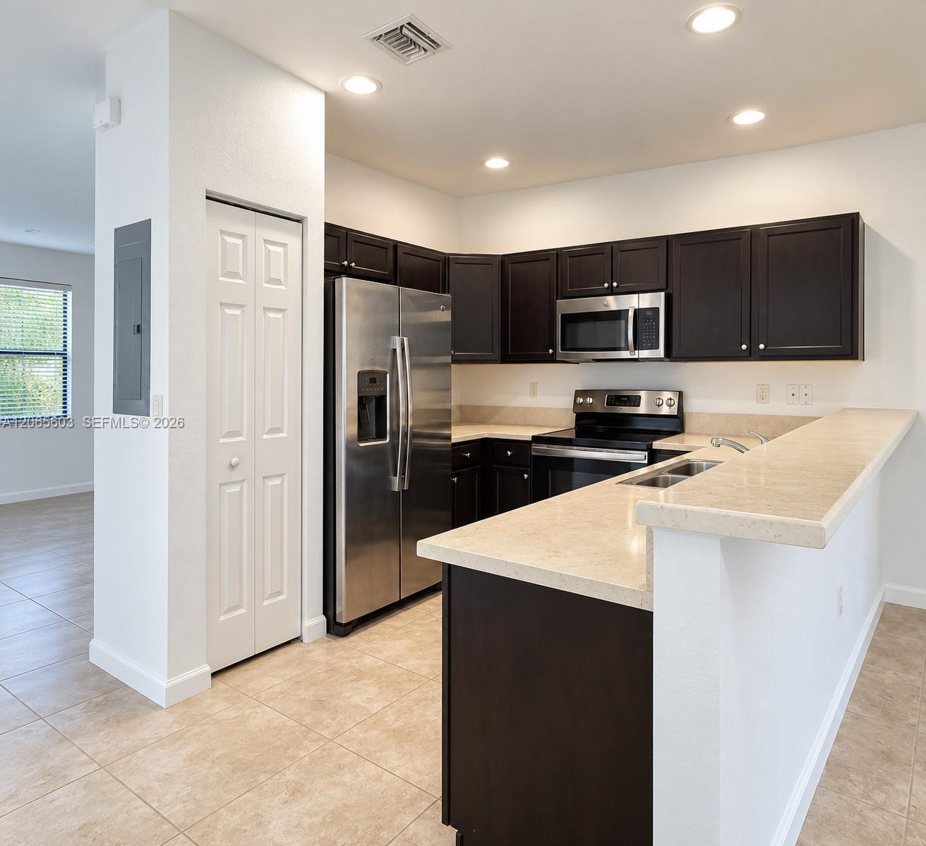 413 SE 32nd Ter # 413, Homestead FL 33033 photo 5