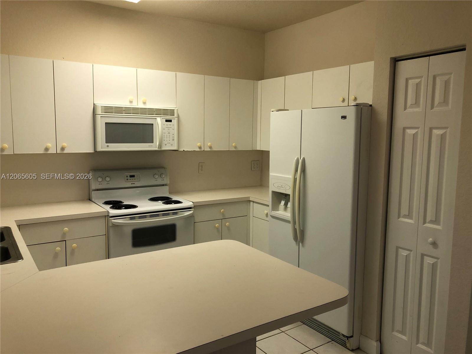 2733 NE 3rd Ct # 103, Homestead FL 33033 photo 3