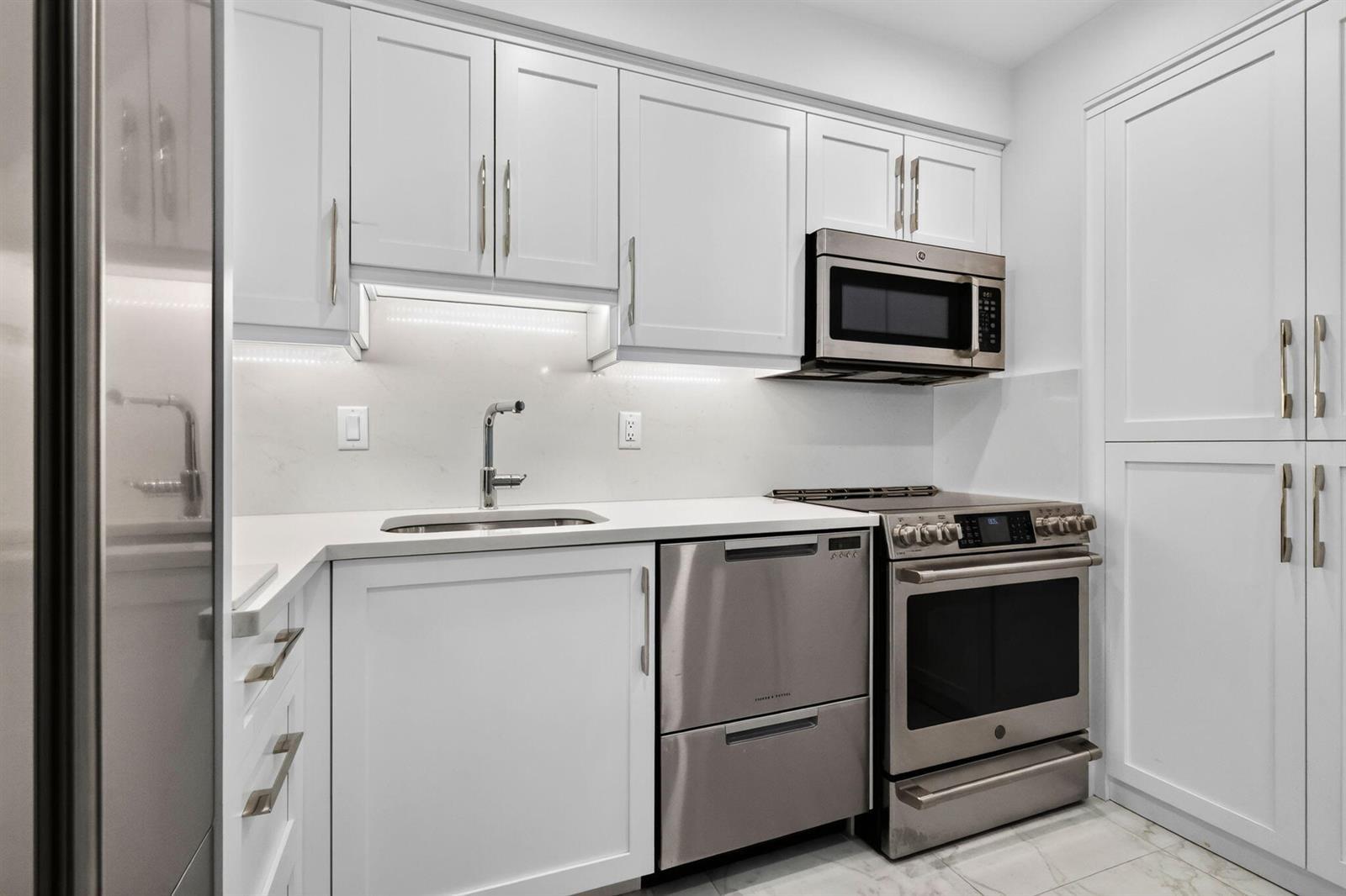 2780 S OCEAN Boulevard # 607, Palm Beach FL 33480 photo 5