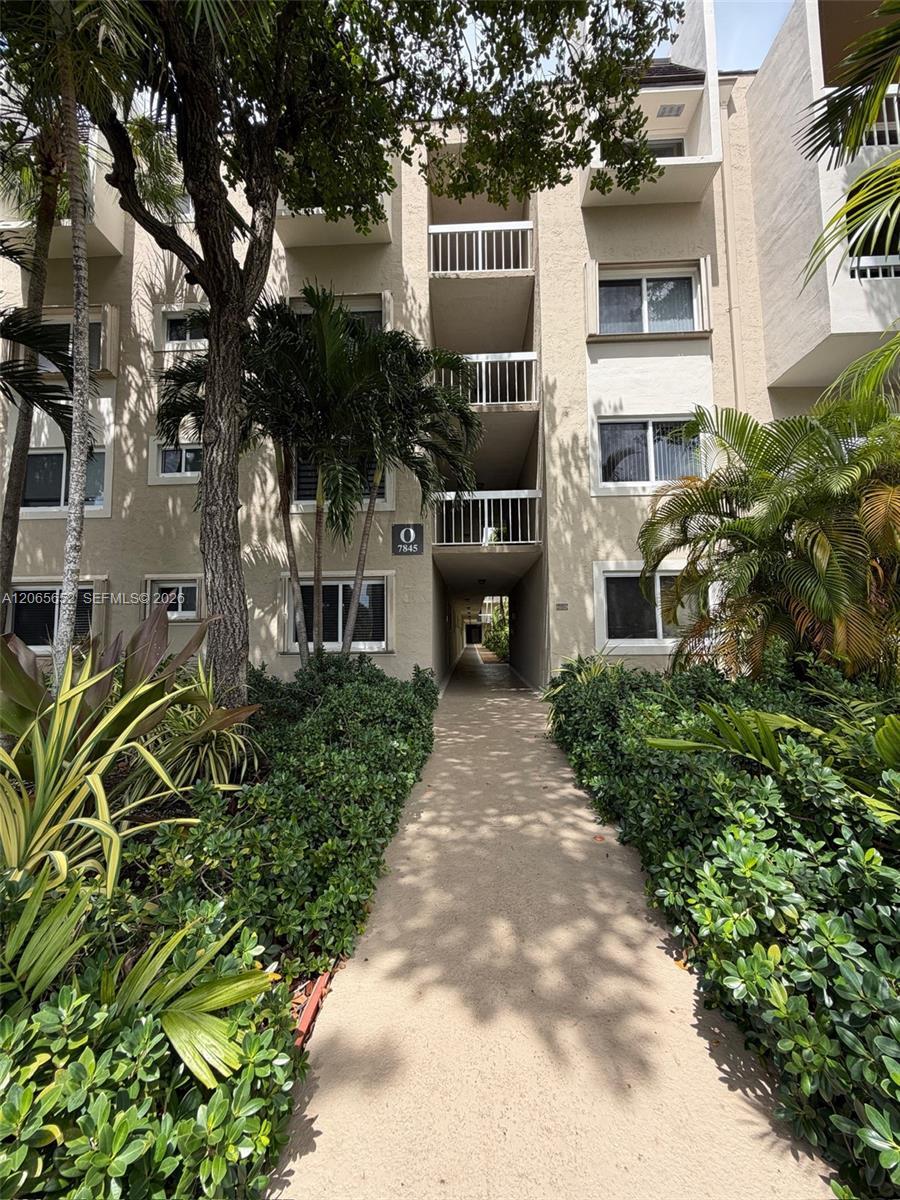 7850 Camino Real # 401, Miami FL 33143 photo 3