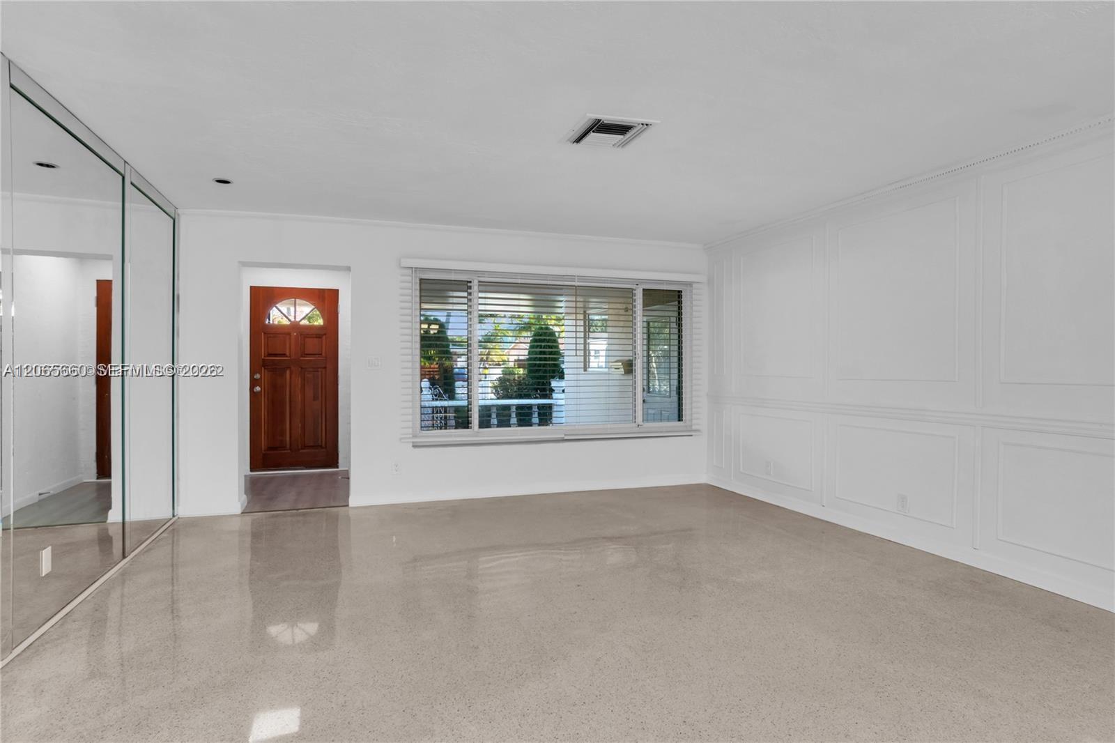 617 NE 2nd Pl, Dania Beach FL 33004 photo 3