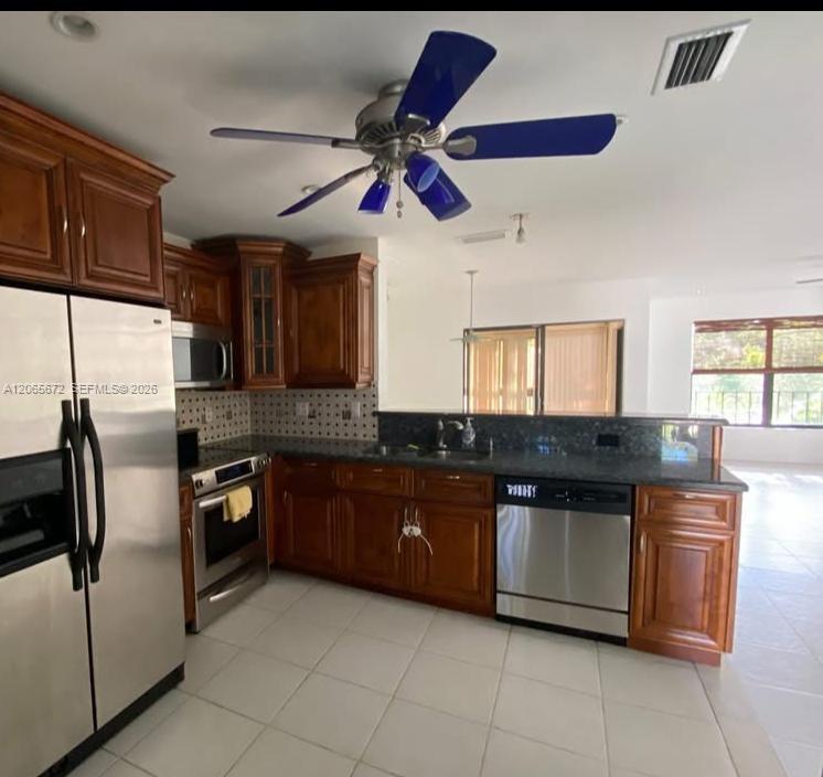 Coconut Creek, FL 33066 photo 2