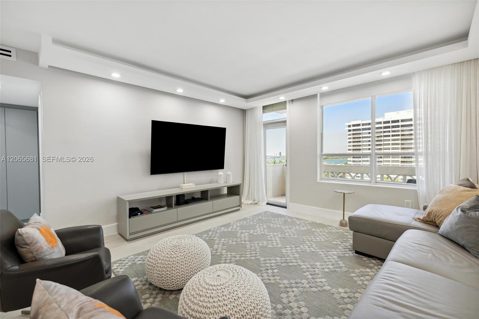 10185 Collins Ave # 1223, Bal Harbour FL 33154 photo 3