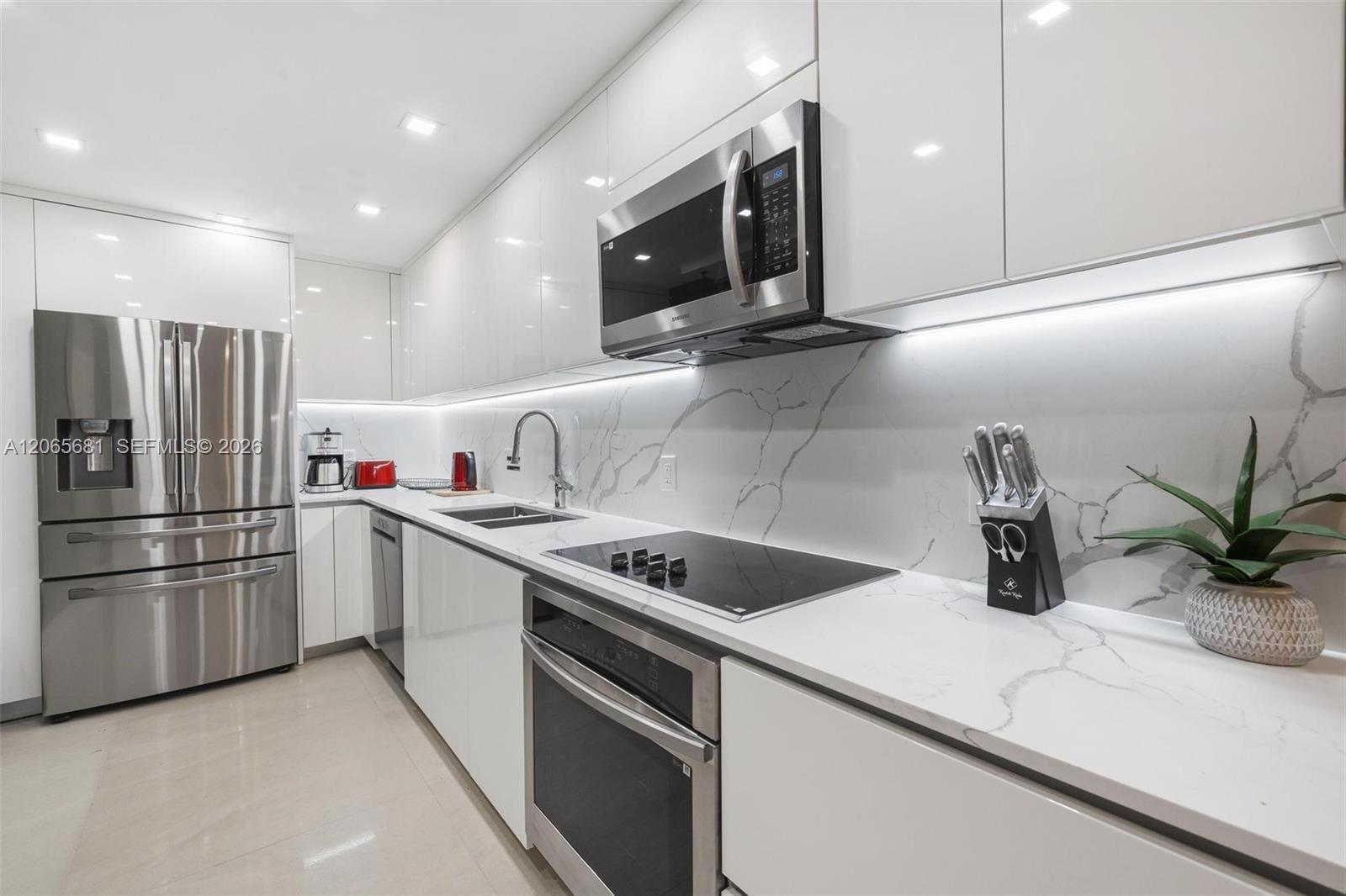 10185 Collins Ave # 1223, Bal Harbour FL 33154 photo 5