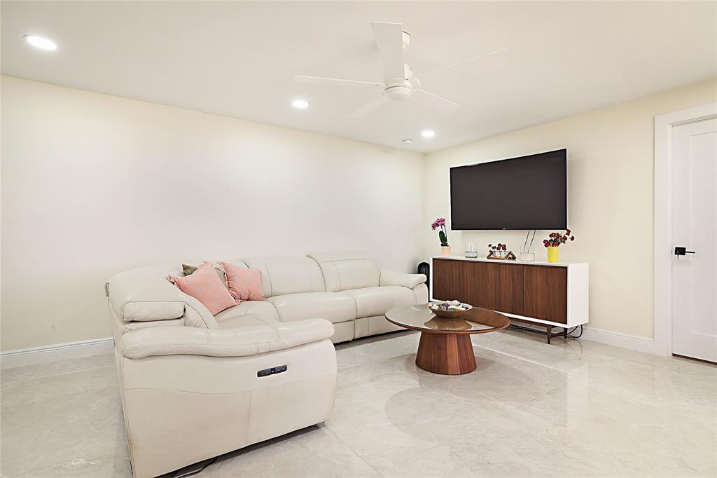 2800 N OCEAN Drive # 9A, Riviera Beach FL 33404 photo 4