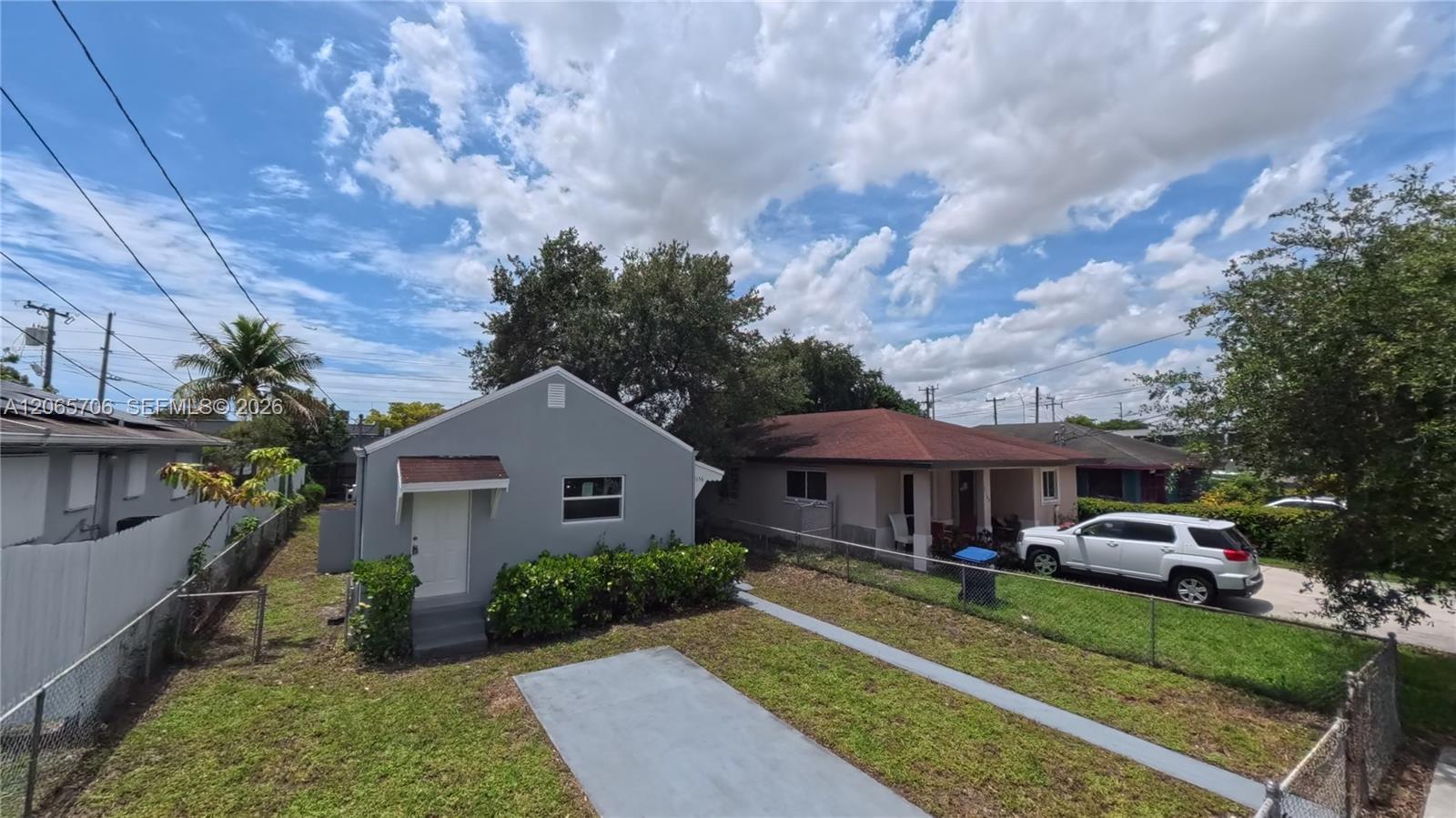 3156 NW 55th St, Miami FL 33142 photo 3