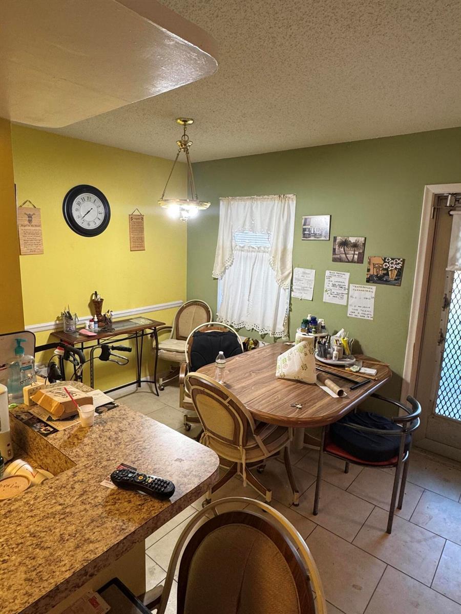 90 WINDSOR E, West Palm Beach FL 33417 photo 3