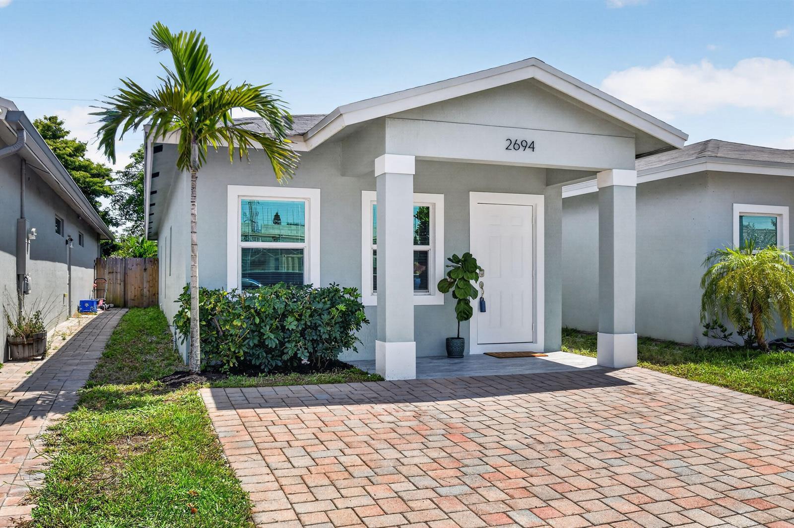 2694 Nokomis Avenue, West Palm Beach FL 33409 photo 2