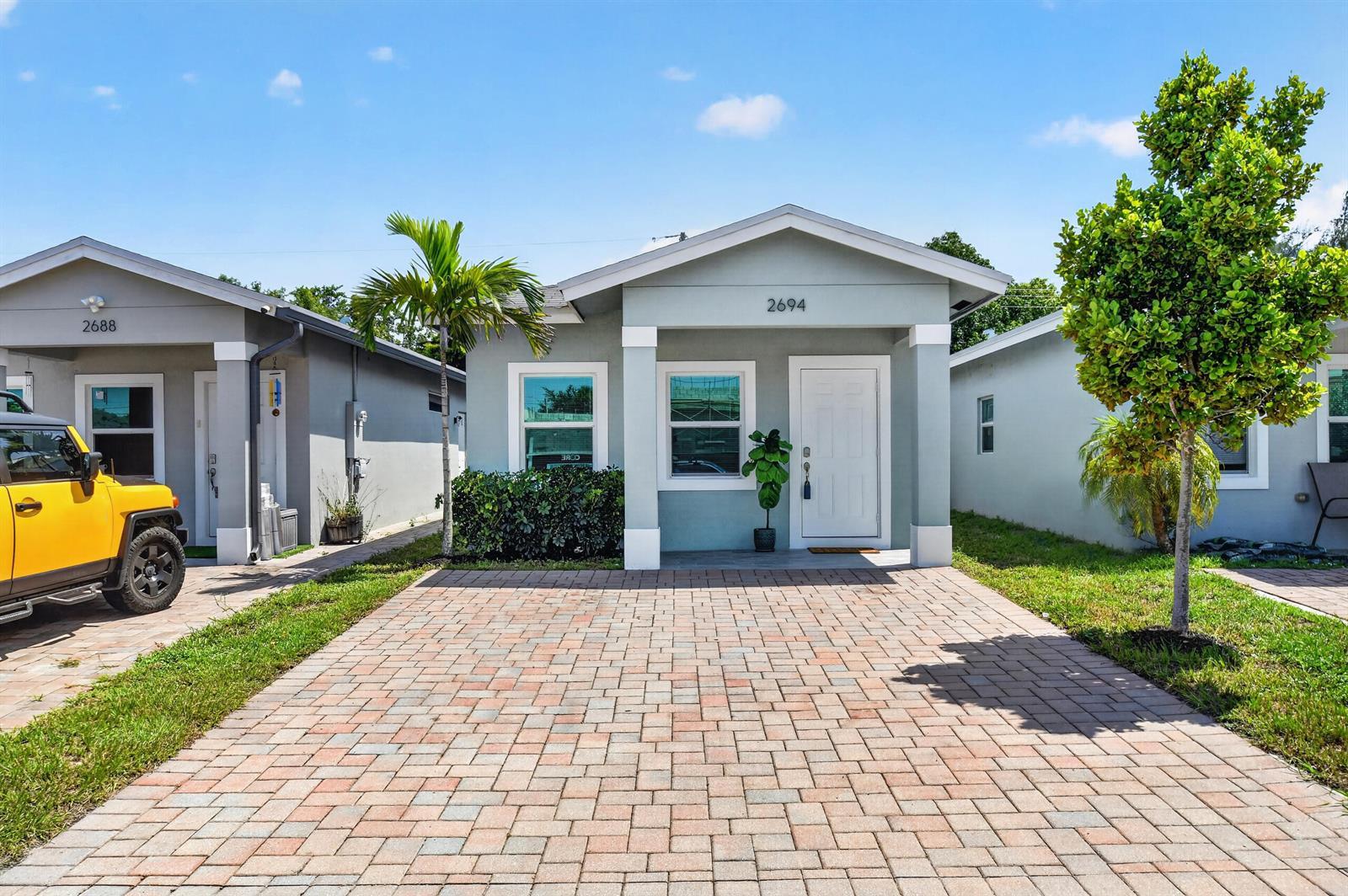 2694 Nokomis Avenue, West Palm Beach FL 33409 photo 3