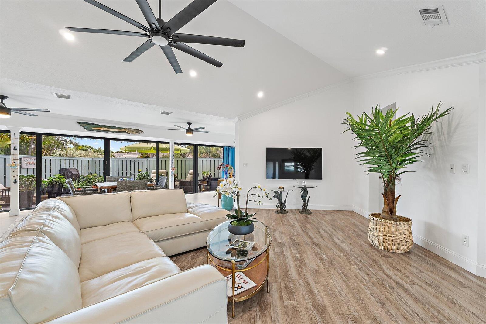 1127 E Seminole Avenue # 24b, Jupiter FL 33477