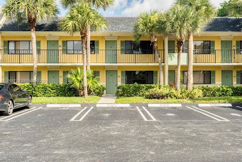 1606 W Meadows Cir W # 1606, Boynton Beach FL 33436 photo 2