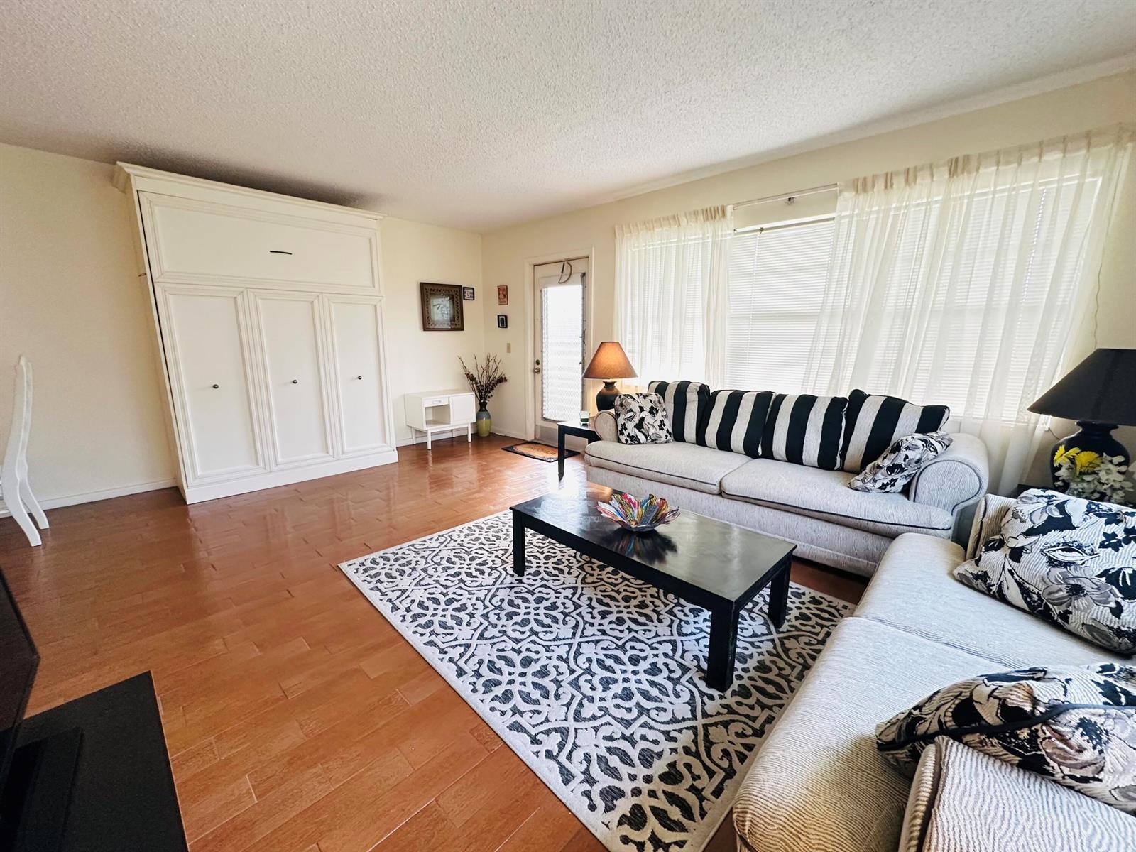 8 GRANTHAM D, Deerfield Beach FL 33442 photo 4