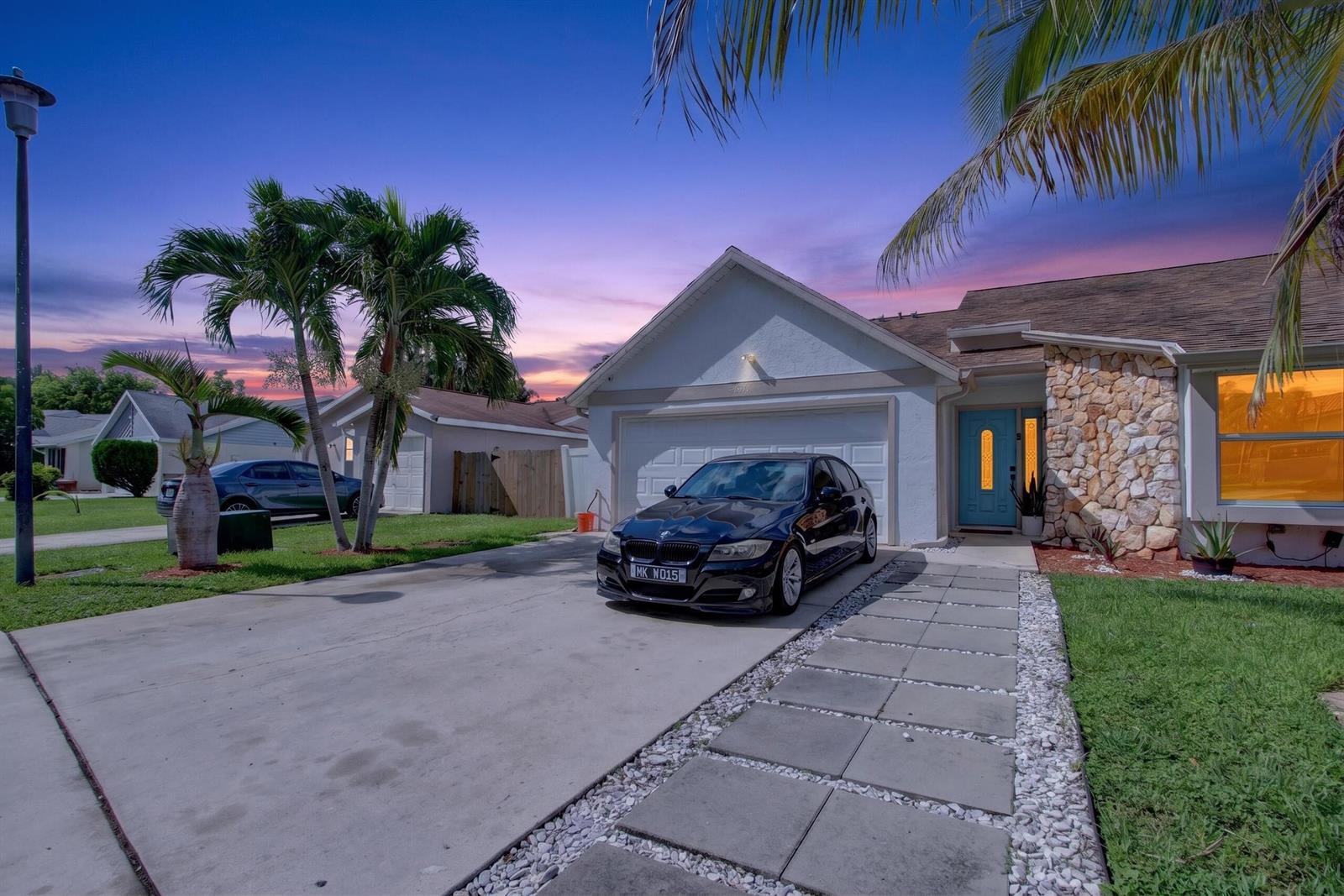 4858 Classic Drive, West Palm Beach FL 33417 photo 3