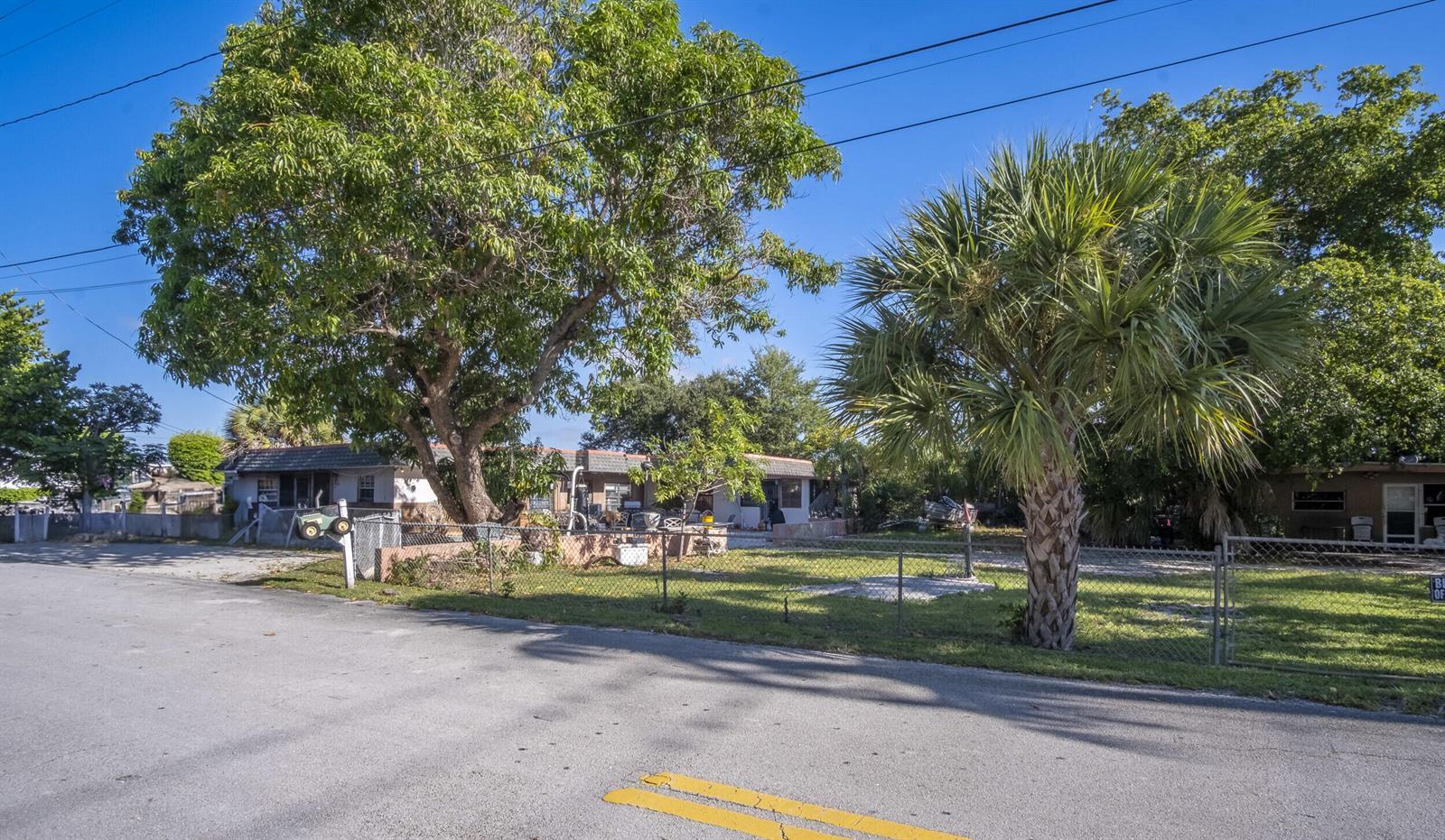 1207 Milfred Street, Delray Beach FL 33444 photo 5