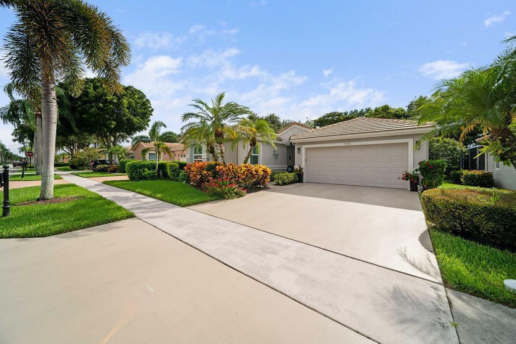 9846 Harbour Lake Circle, Boynton Beach FL 33437