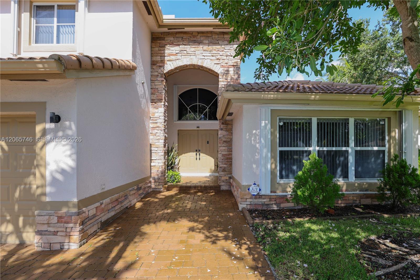 843 NW 131st Ave, Sunrise FL 33325 photo 4