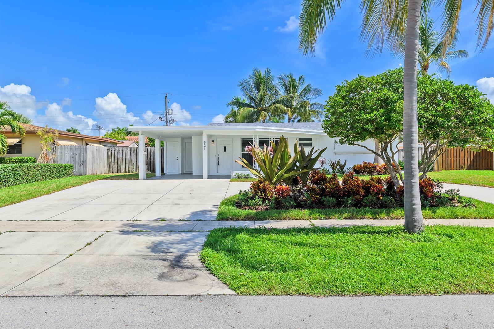 921 SE 15th Court, Deerfield Beach FL 33441 photo 3