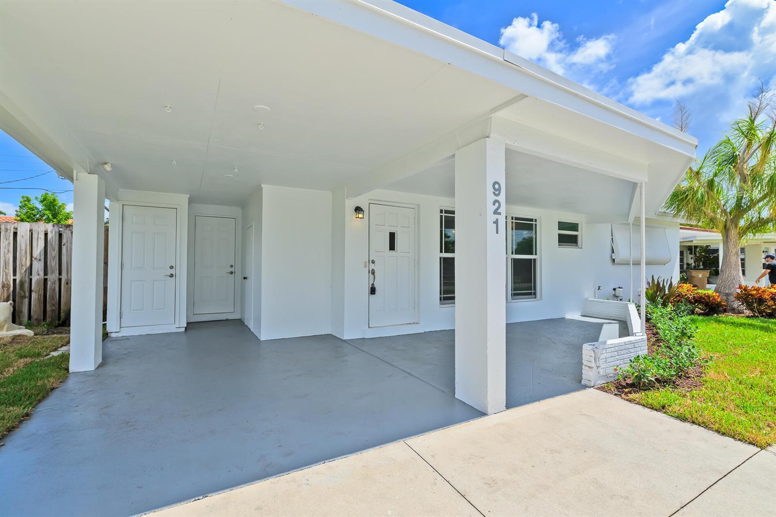 921 SE 15th Court, Deerfield Beach FL 33441 photo 4