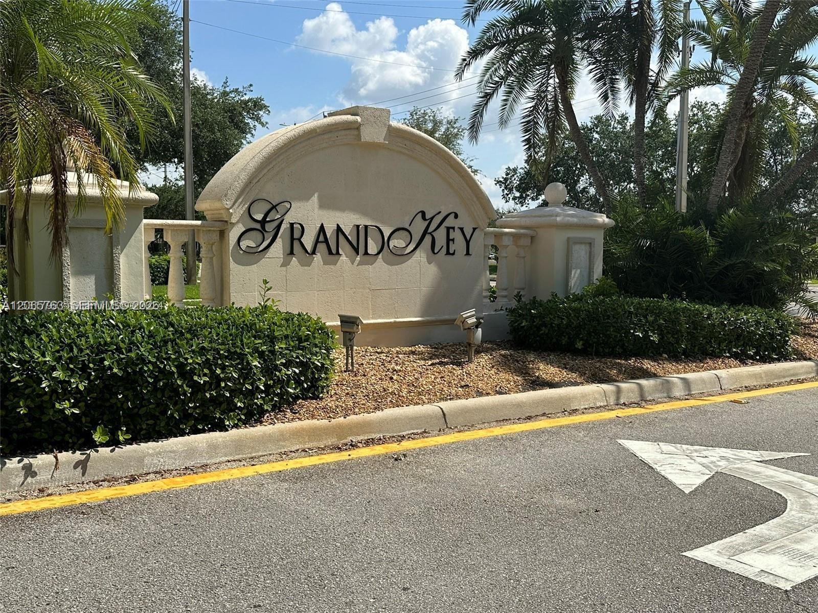 2624 SW 188th Ave, Miramar FL 33029 photo 4
