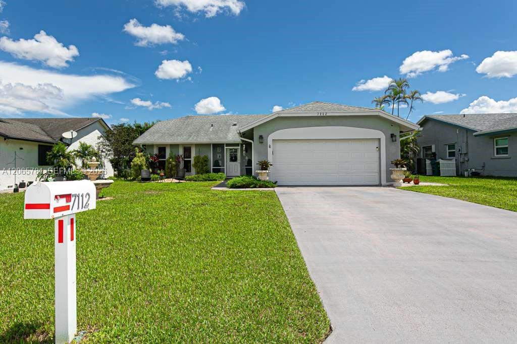 7112 NW 107th Ave, Tamarac FL 33321 photo 3