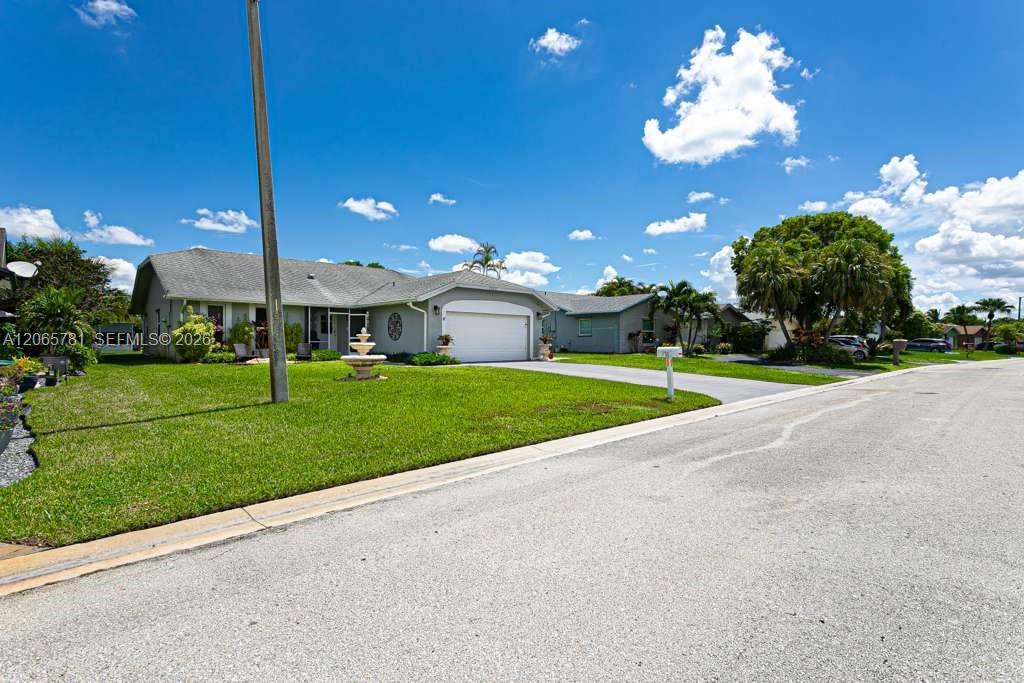 7112 NW 107th Ave, Tamarac FL 33321 photo 5