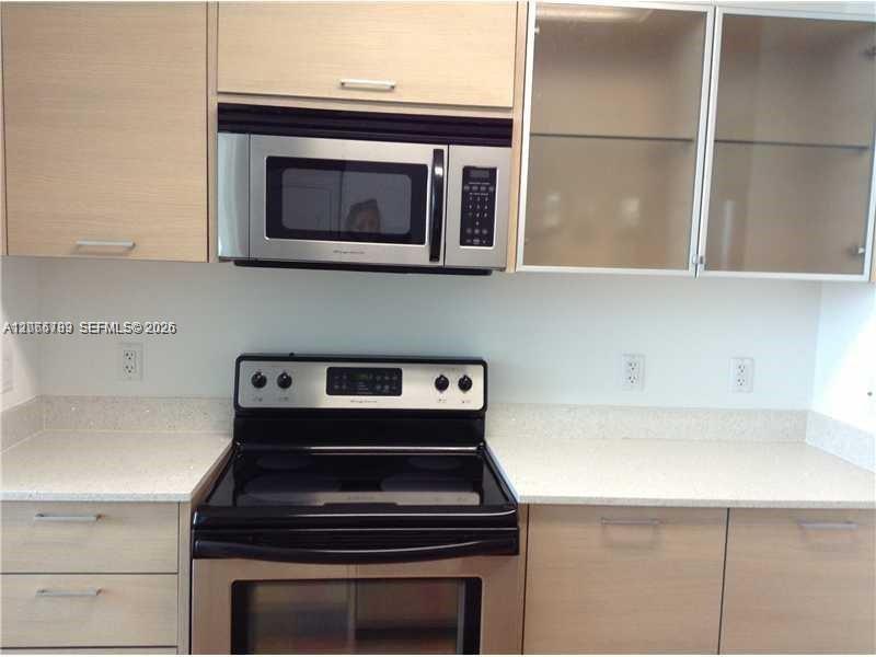 350 NE 24th St # 1108, Miami FL 33137 photo 2