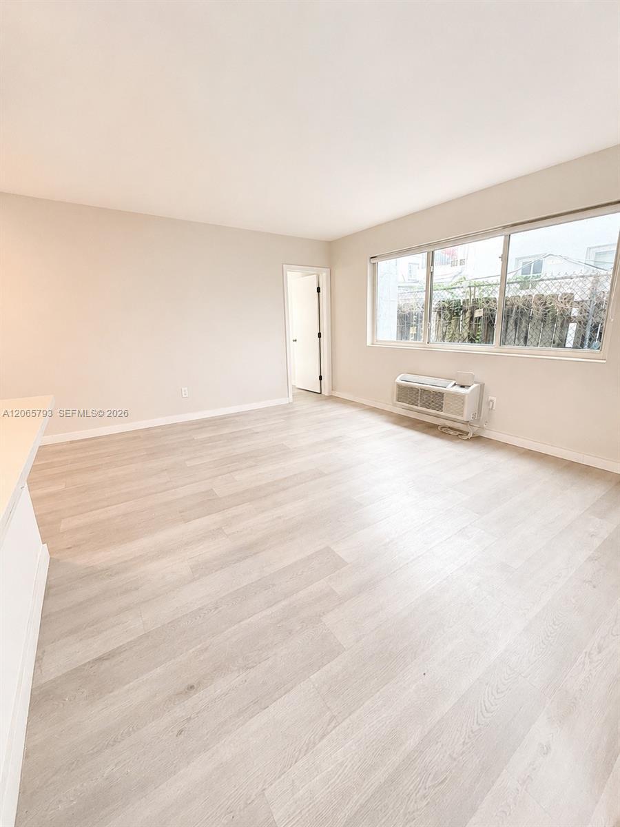 1535 Michigan Ave # 6, Miami Beach FL 33139 photo 3