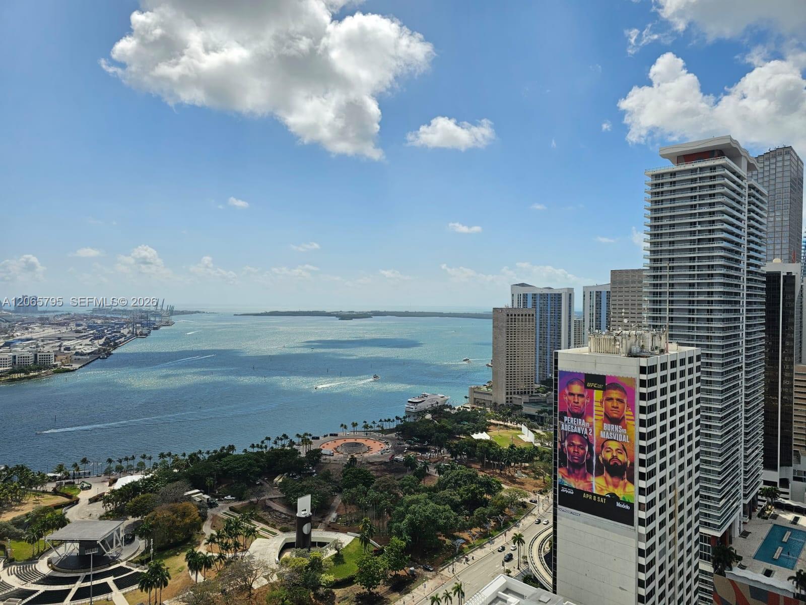 244 Biscayne Blvd # 3707, Miami FL 33132 photo 2