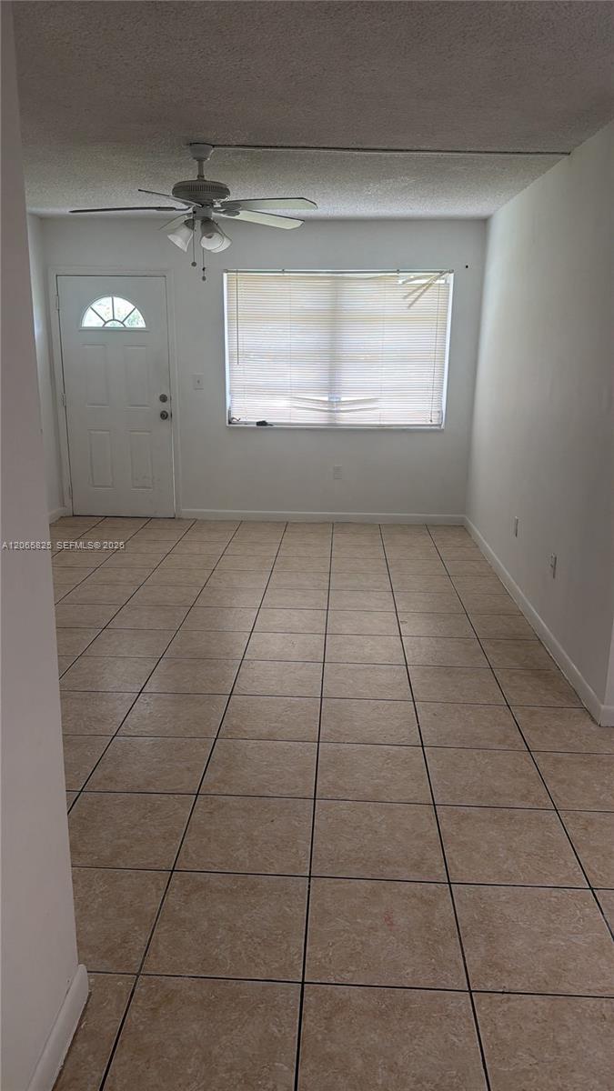 20310 NE 2nd Ave # 5, Miami Gardens FL 33179 photo 3