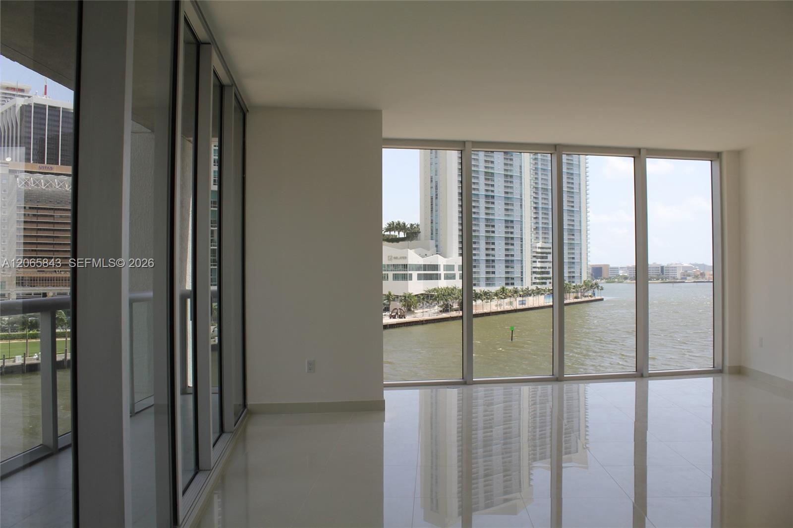 465 BRICKELL AV # 502, Miami FL 33131 photo 4