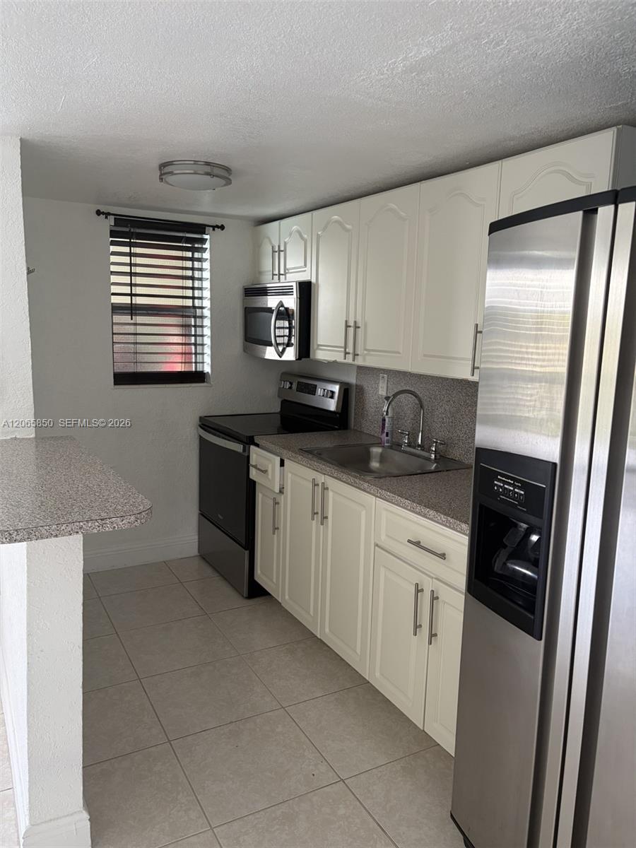 3901 SW 112th Ave # 40, Miami FL 33165 photo 2
