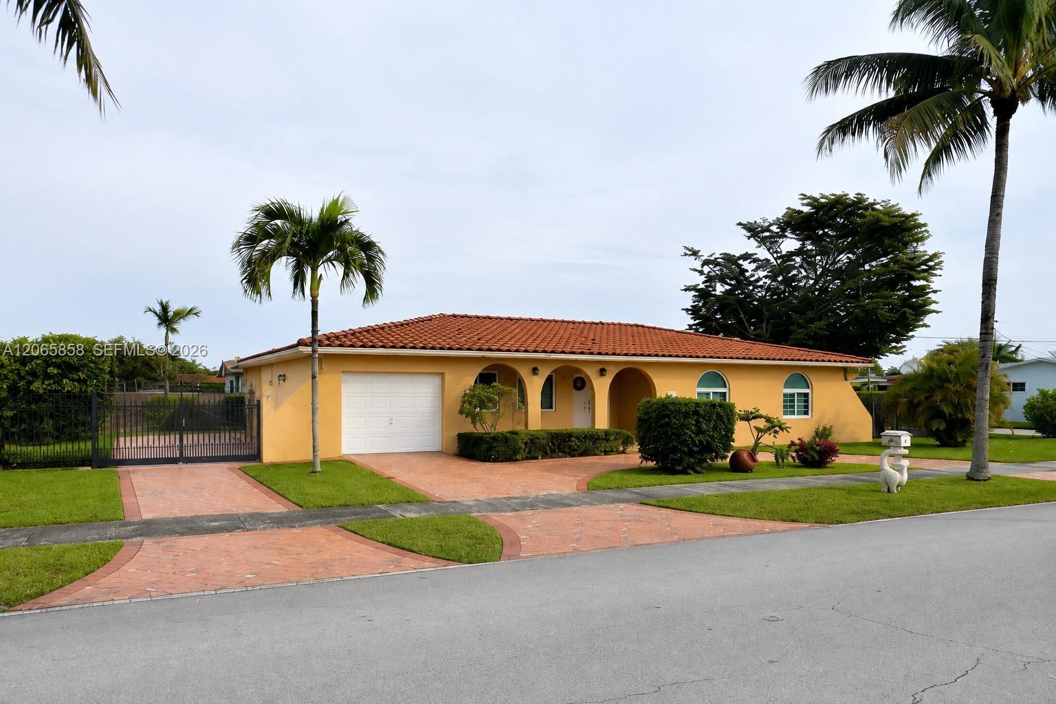 9461 SW 62nd St, Miami FL 33173 photo 2