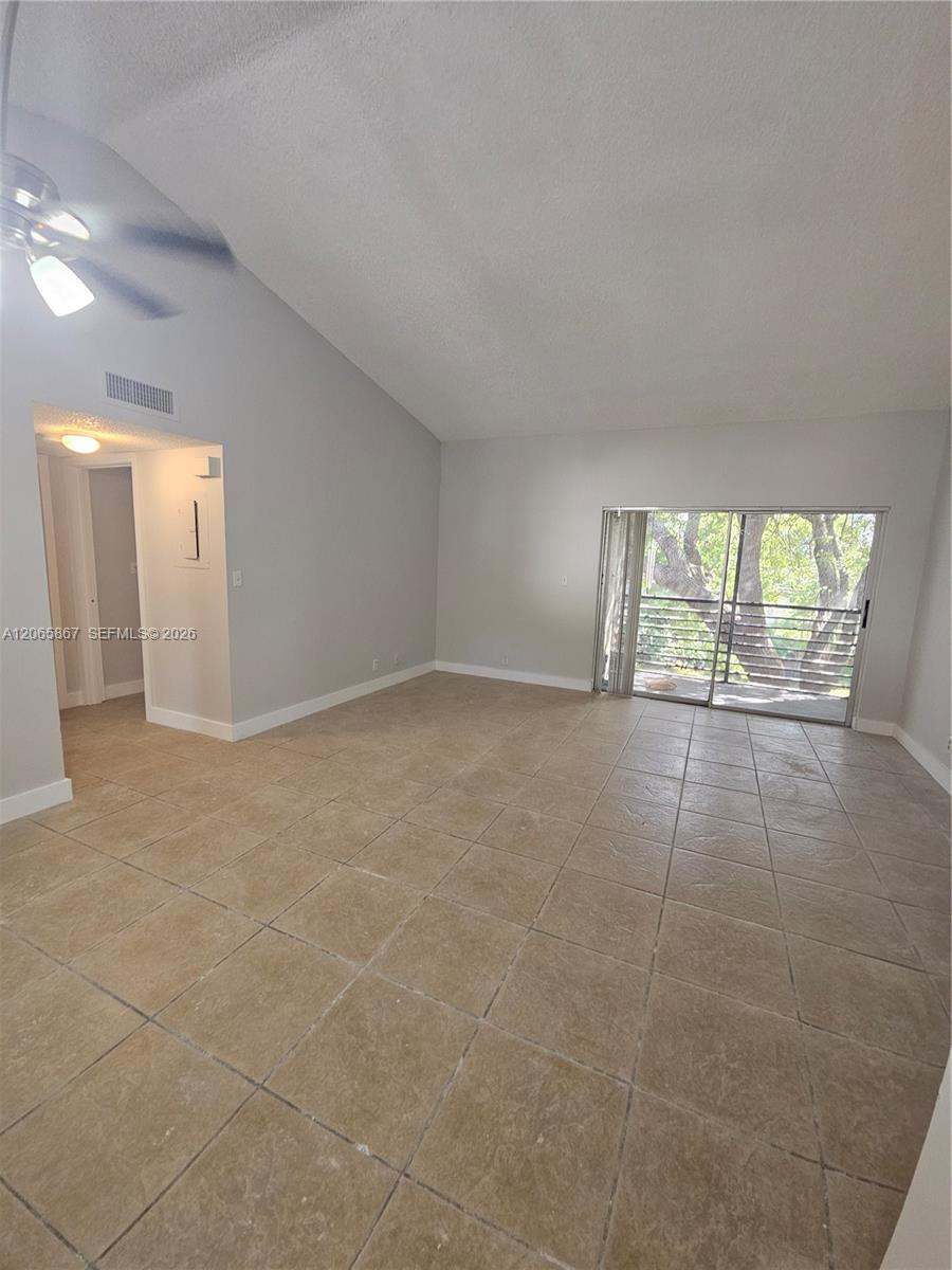713 Gardens Dr # 205, Pompano Beach FL 33069 photo 3
