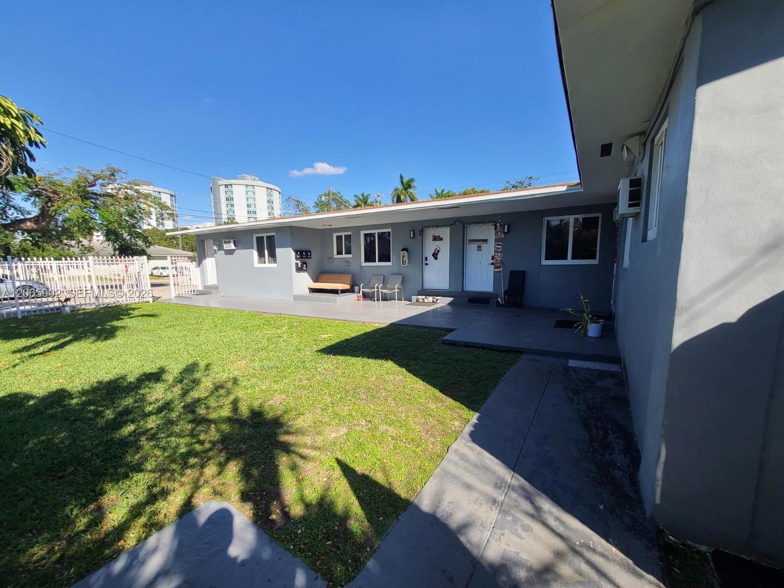 1864 NW 28th St # 5, Miami FL 33142 photo 2